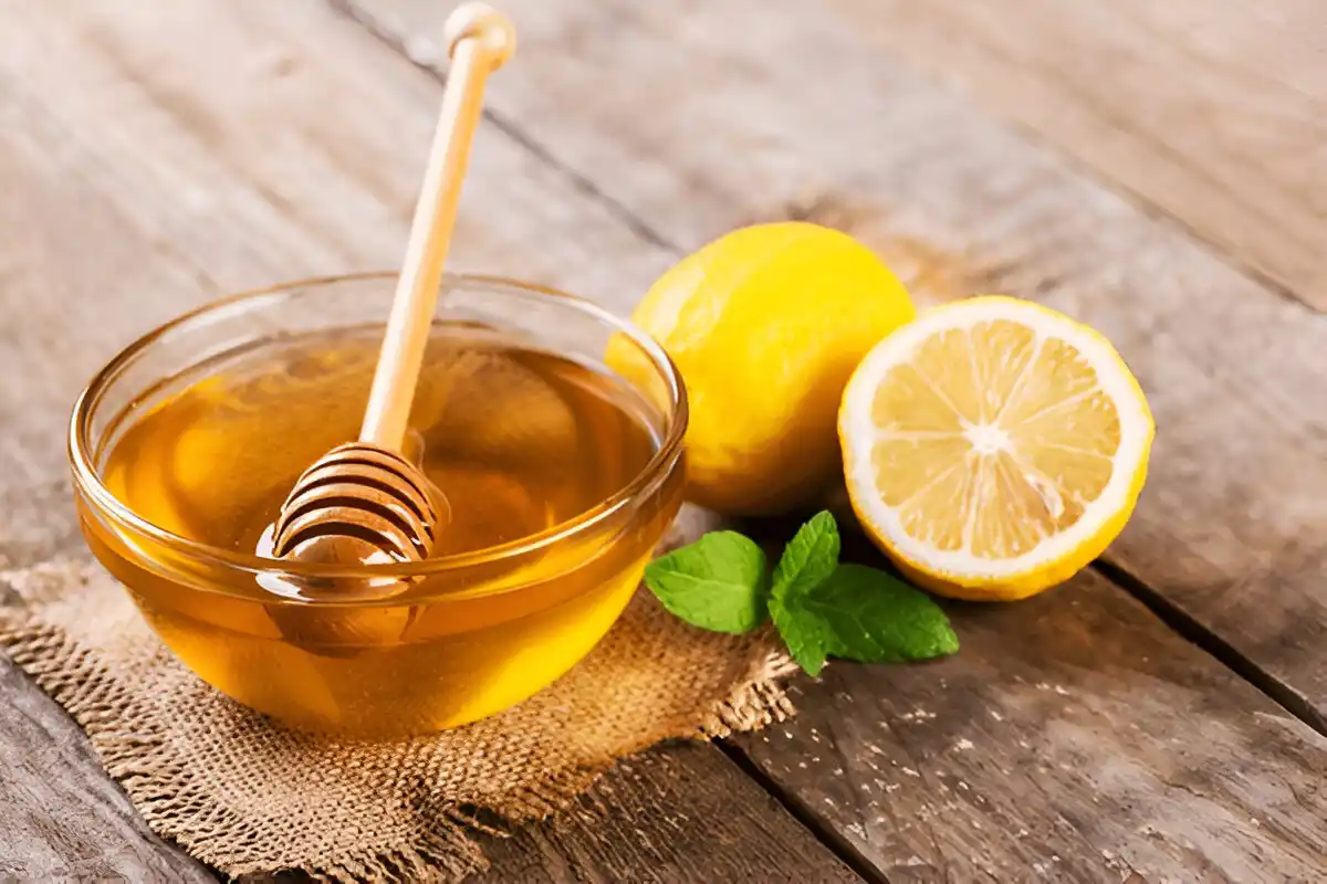 فواید عسل با ابلیمو ناشتا